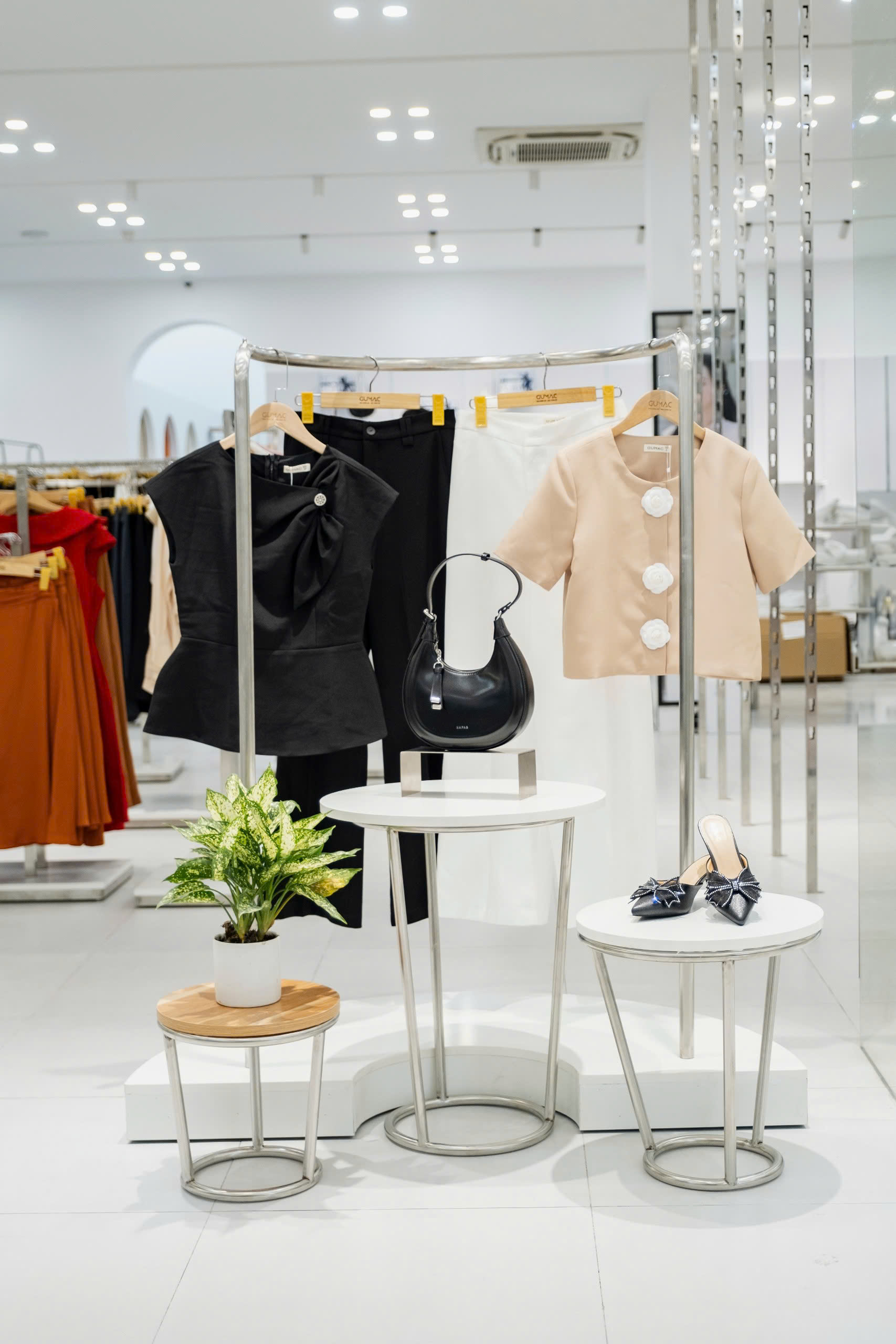 HAPPINESS FASHION STORE
