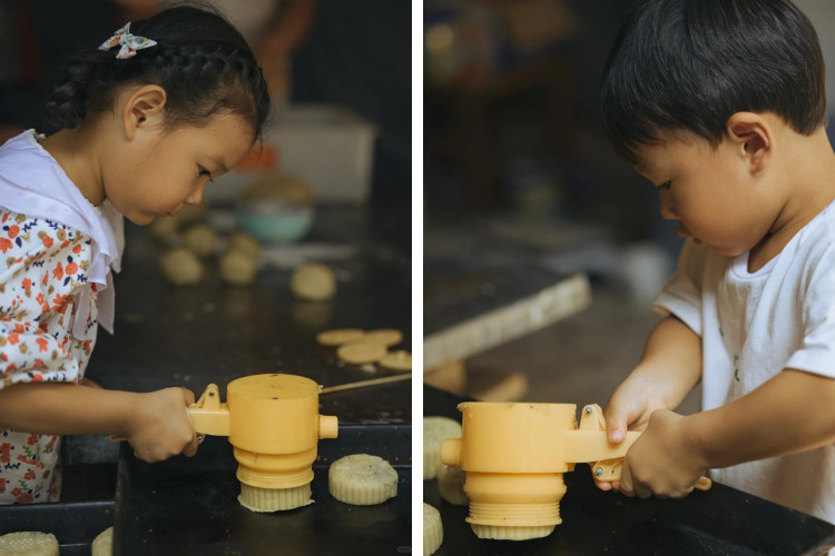 Concept chụp ảnh tự tay làm bánh trung thu Concept chụp ảnh tự tay làm bánh trung thu