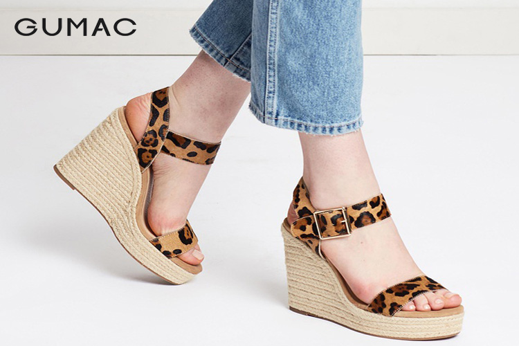 Giày Wedge đế xuồng Giày Wedge đế xuồng