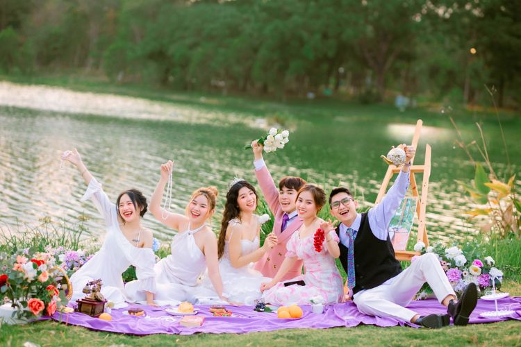 chụp ảnh kỷ yếu cùng con gái chụp ảnh kỷ yếu cùng con gái