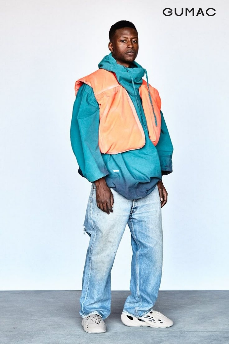 Hoodie hoặc áo khoác bomber quần jean Hoodie hoặc áo khoác bomber quần jean