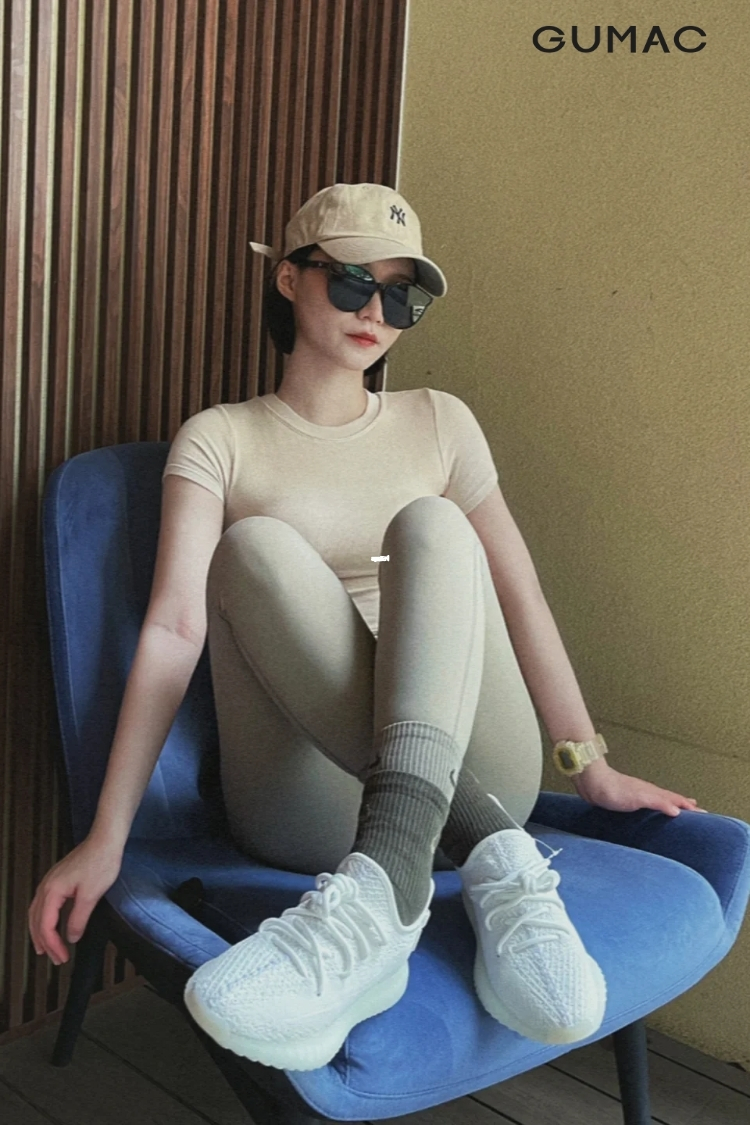 Đồ gym outfit ôm sát mix Yeezy Đồ gym outfit ôm sát mix Yeezy