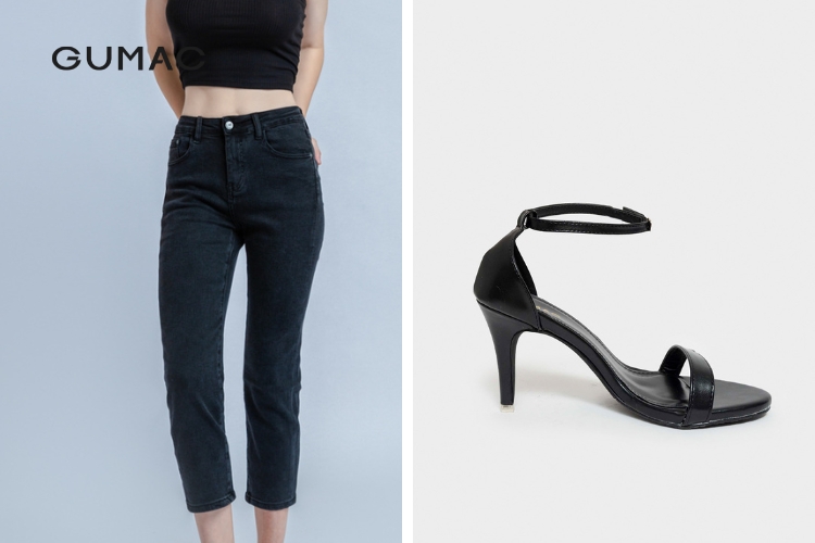Giày sandal cùng quần jean đen Giay sandal cung quan jean den