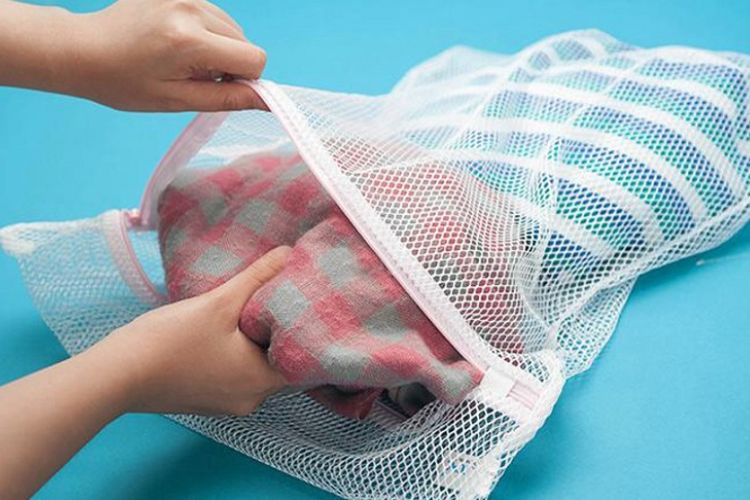 Giặt áo len bằng máy giặt sao cho không bị mất form Giặt áo len bằng máy giặt sao cho không bị mất form