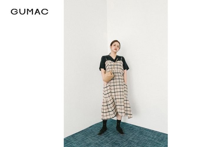 Không sử dụng trang phục sọc ngang Không sử dụng trang phục sọc ngang