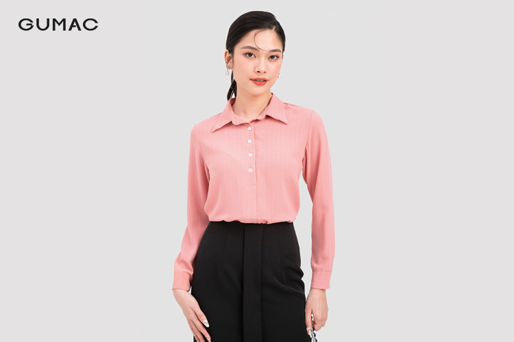 Phối váy xẻ tà với áo sơ mi Phối váy xẻ tà với áo sơ mi