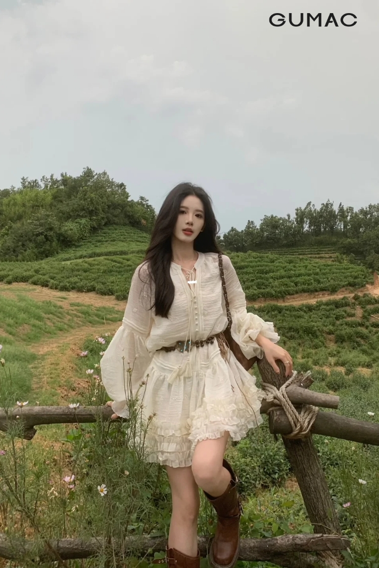 Phối đồ đi chơi với đầm boho cực lạ Phối đồ đi chơi với đầm boho cực lạ