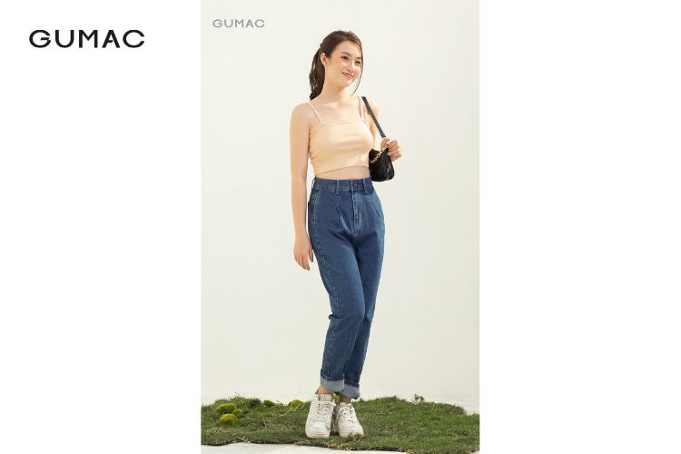 Tặng quần jean bụi bặm