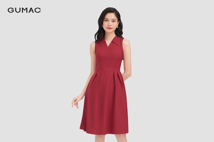 Phối đồ với áo kiểu cùng váy xếp ly Phối đồ với áo kiểu cùng váy xếp ly