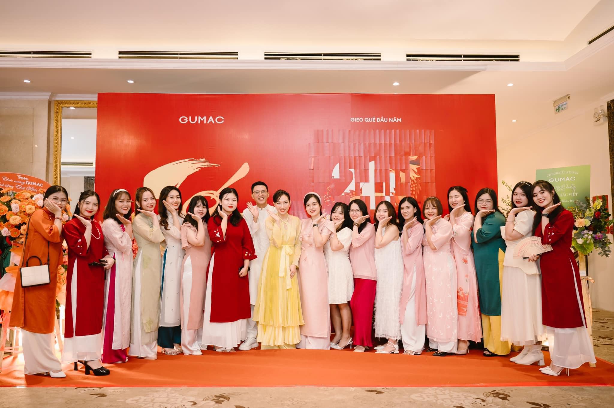 thanksparty-thoi-khac-viet-