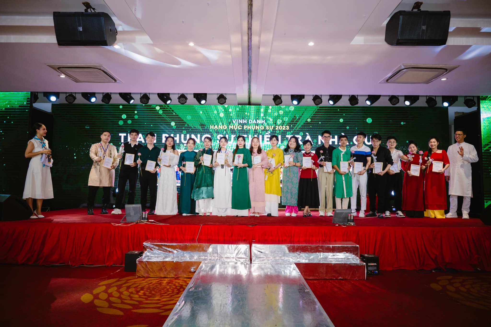 thanksparty-thoi-khac-viet
