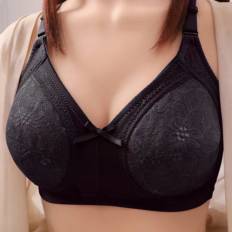 Áo ngực full-cup có phần cúp bao phủ bầu ngực, giúp hạn chế tình trạng tràn lên mép áo hoặc sang hai bên nách.