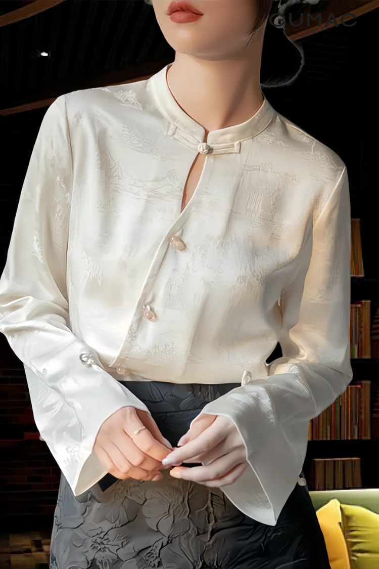 Dáng áo peplum cổ tàu
