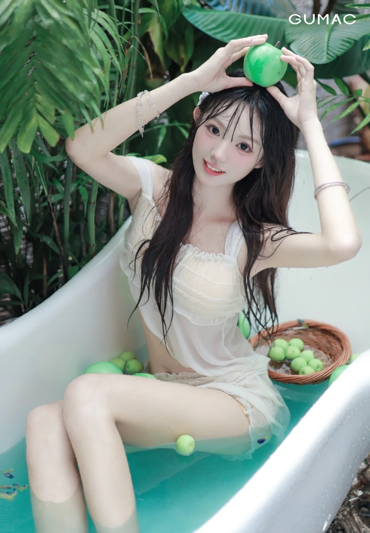 dang chup anh voi dao cu trong bon tam