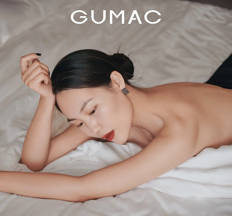 cach chup anh tren giuong khoe lung dep