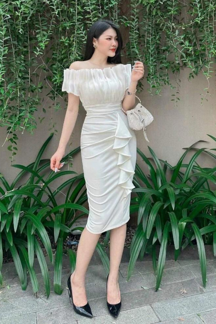 Đầm body màng giày cao gót