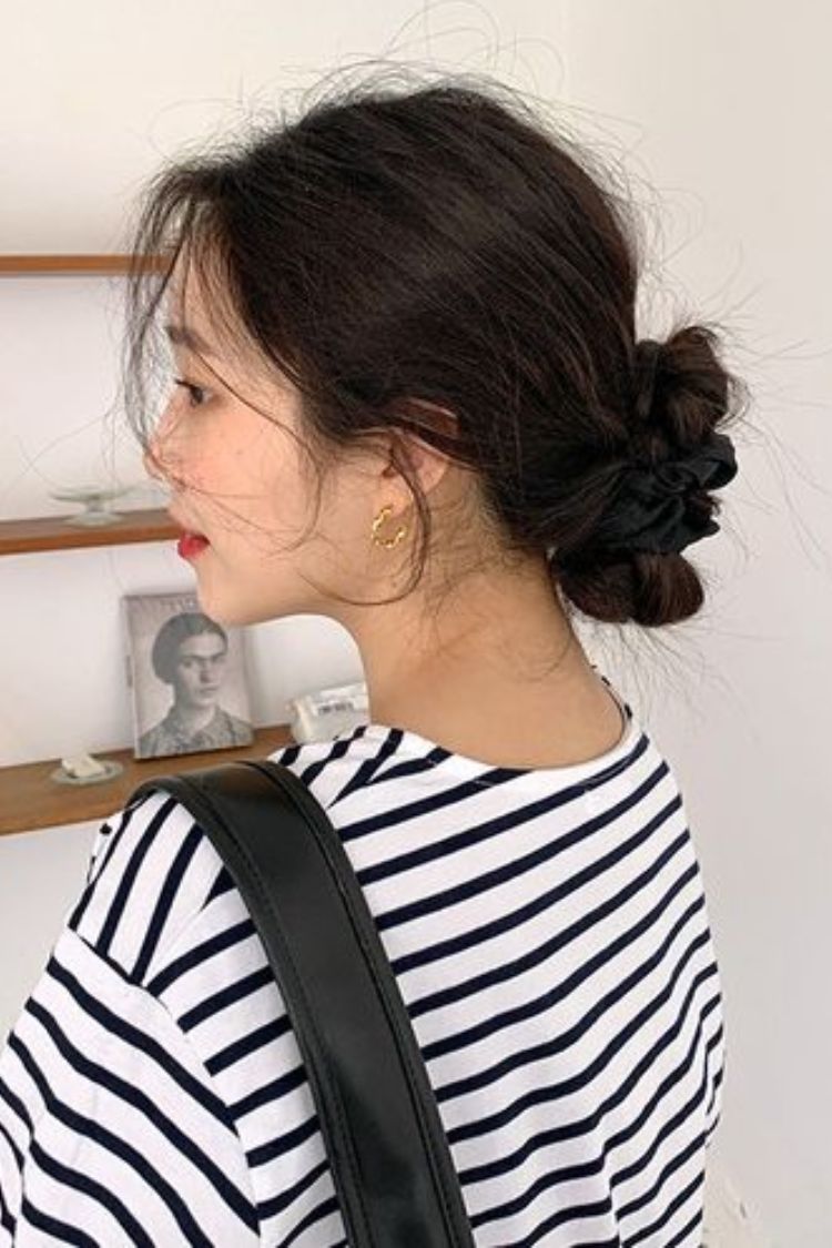 kieu toc nu cho mat tron bui cao