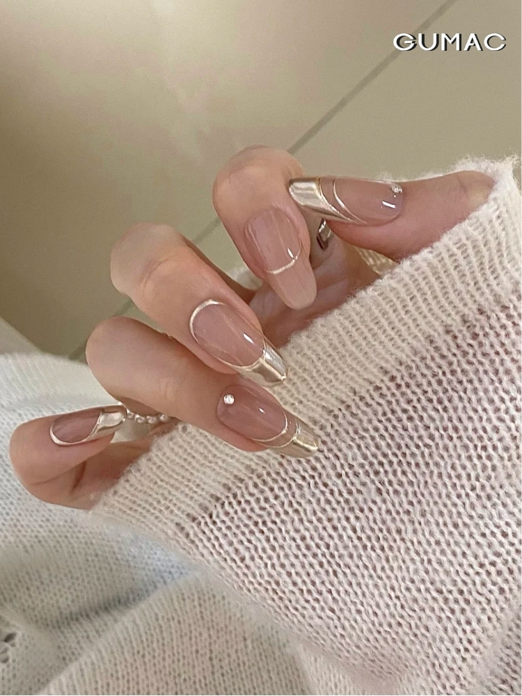 mau nail trang guong french dau mong