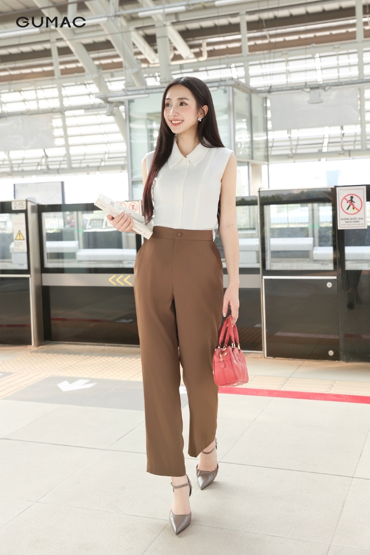 Kết hợp áo peplum với quần âu