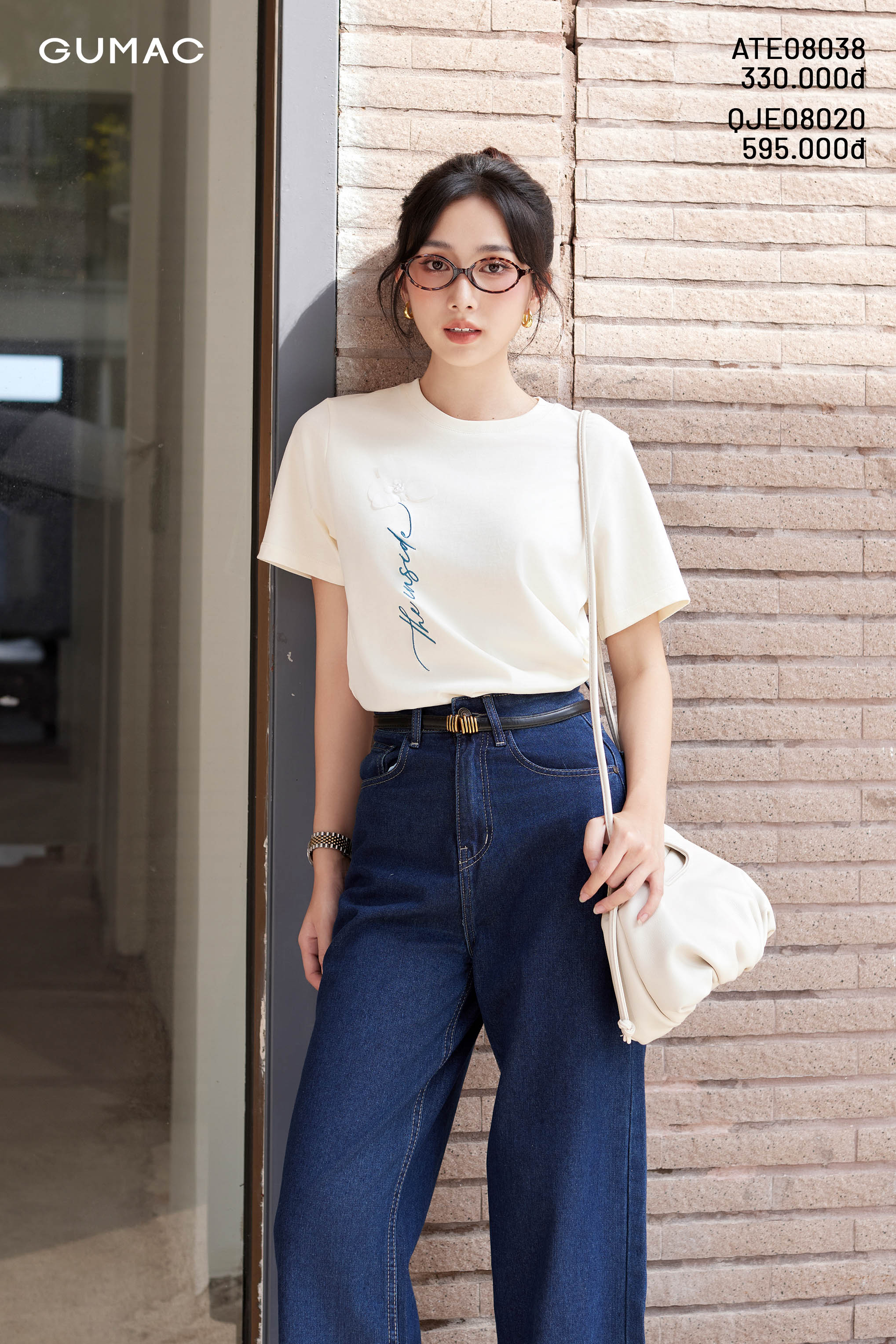 ao thun mac voi quan jeans