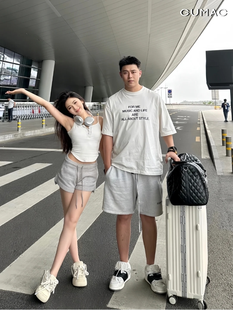 tao dang chup anh o san bay cho nu va nguoi ay