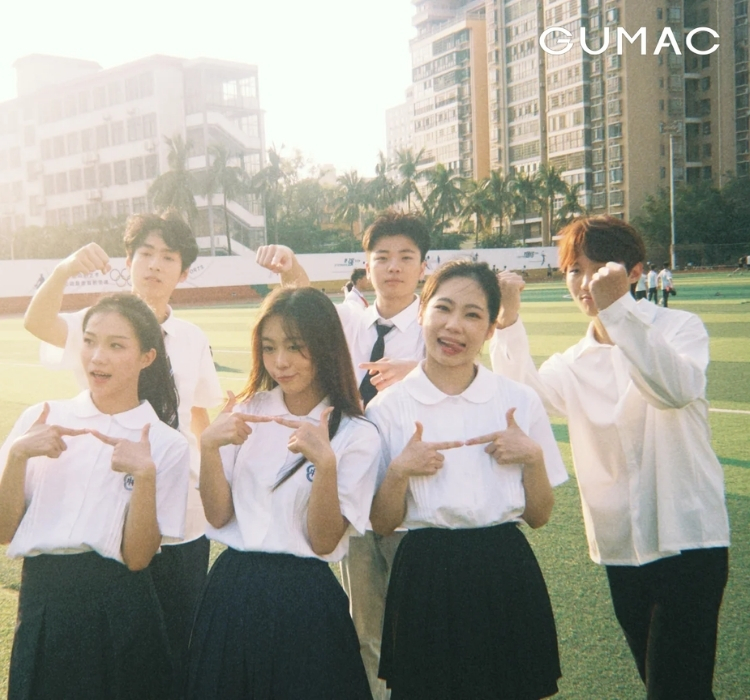 cach chup anh ky yeu nhom ban dua nghich tu nhien