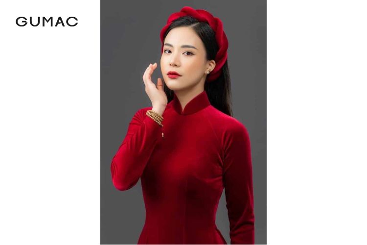 ao dai do phoi quan mau gi