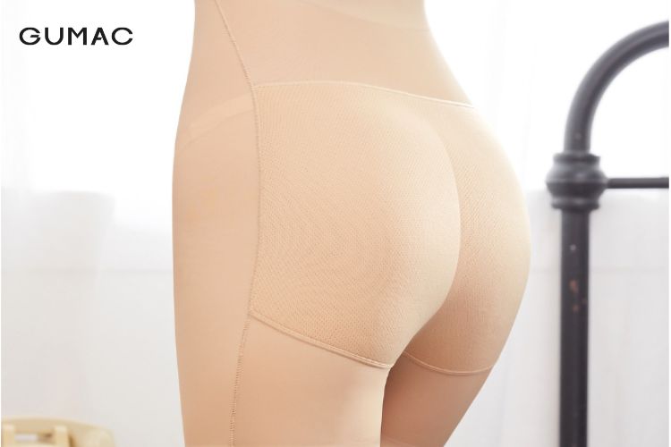 Chọn quần lót màu nude khi mặc trang phục màu sáng