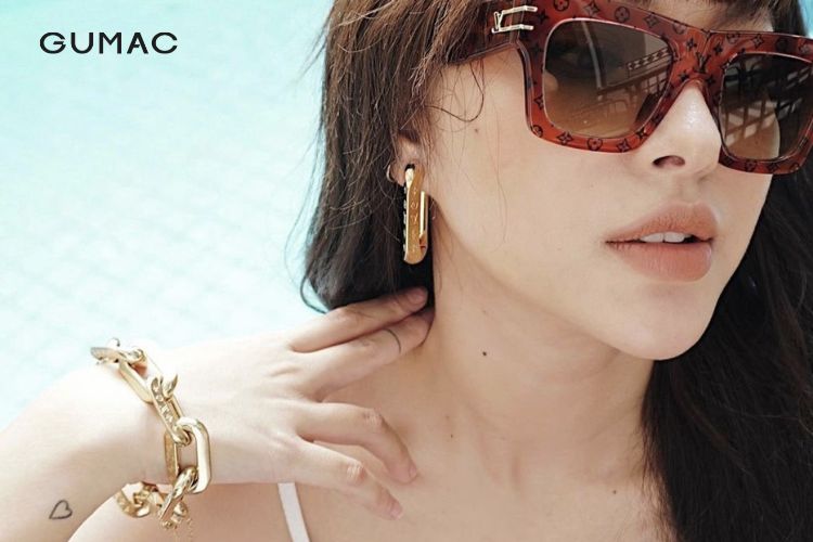 phối cùng phụ kiện phù hợp