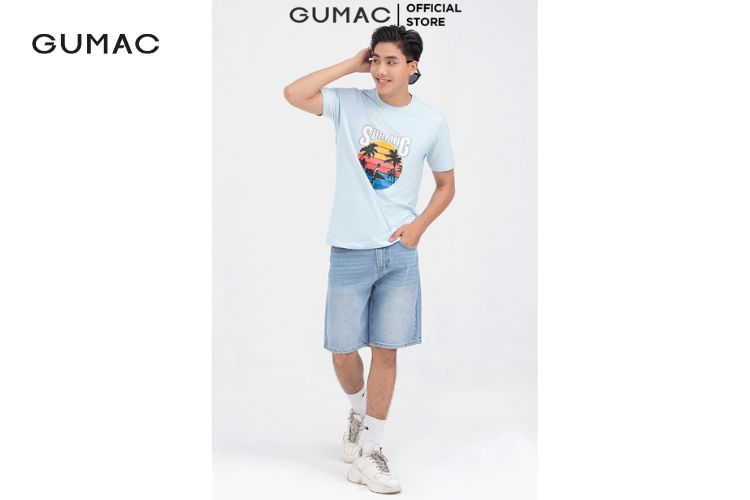 Phối áo thun với quần short
