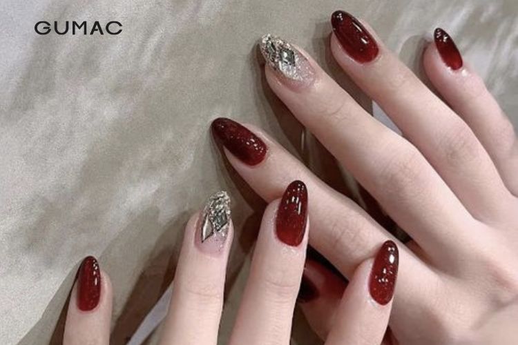 Các màu sơn nail đỏ tươi rực rỡ