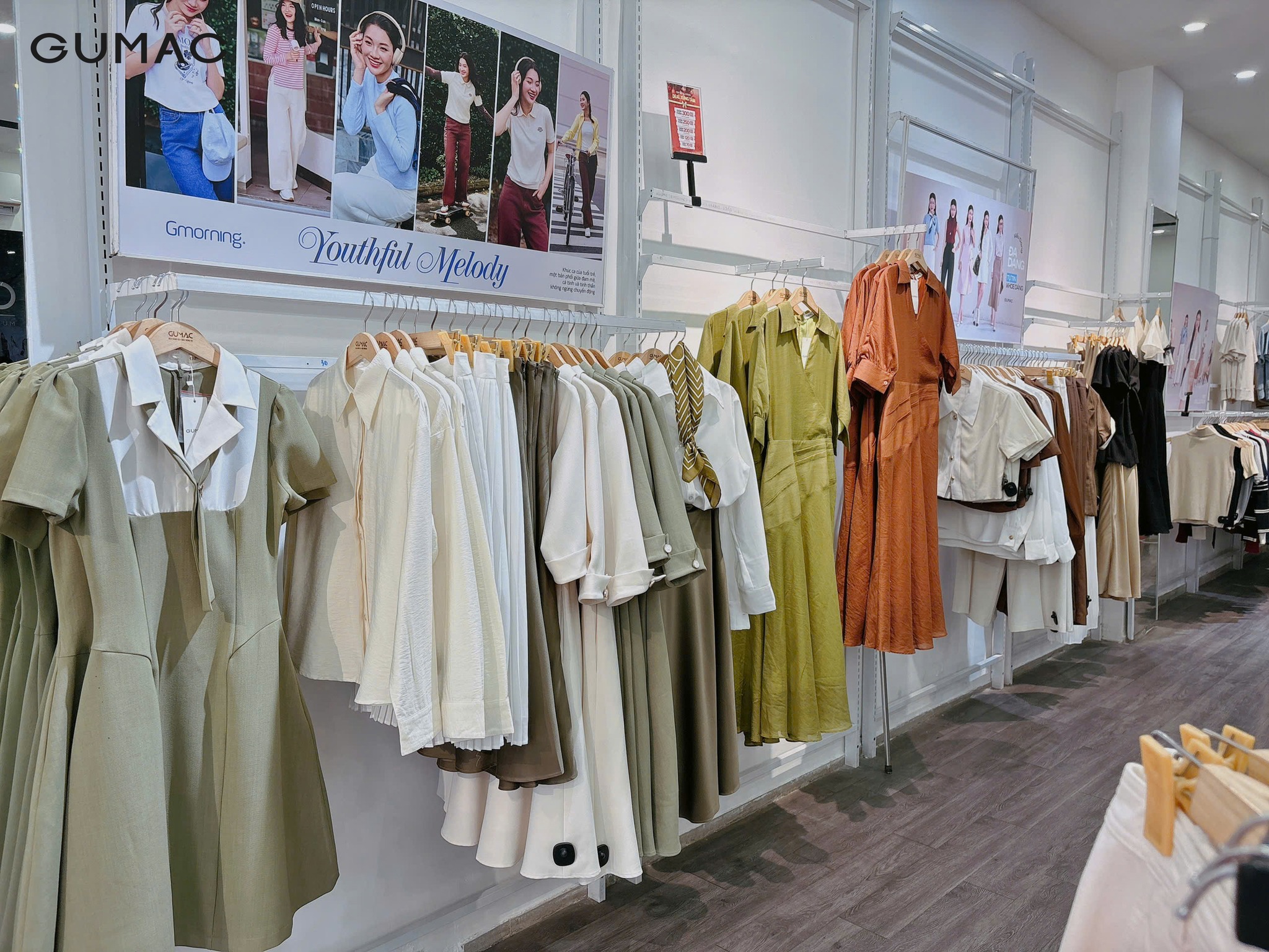 mot so hinh anh tai showroom gumac dong xoai
