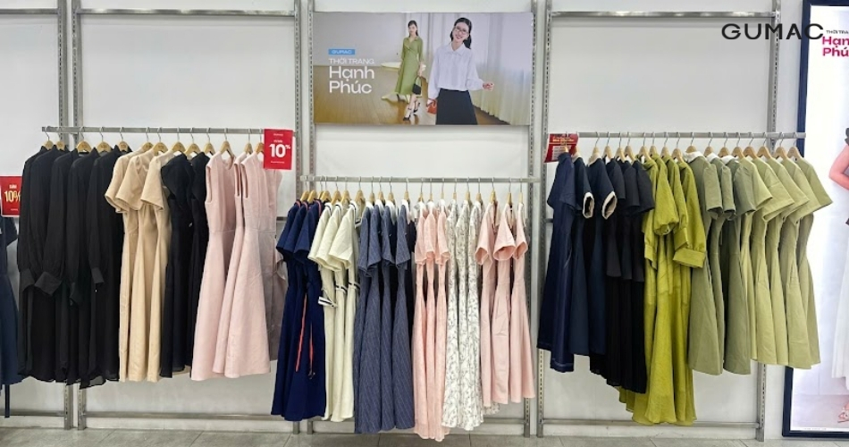 khong gian mua sam tai shop quan ao o tra vinh cua gumac
