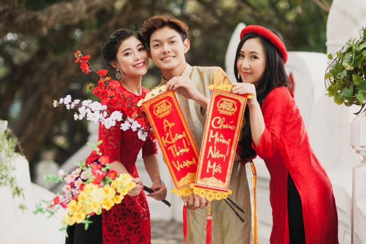 Những stt hài hước chúc mùng 2 tết ý nghĩa