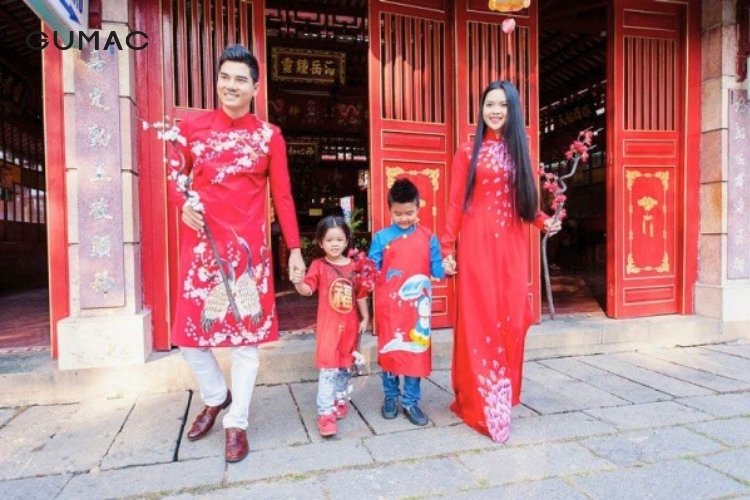 Hình ảnh đi chùa cầu an cùng gia đình