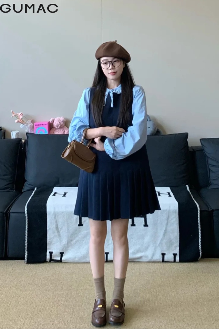 Phối với áo sơ mi nàng thơ