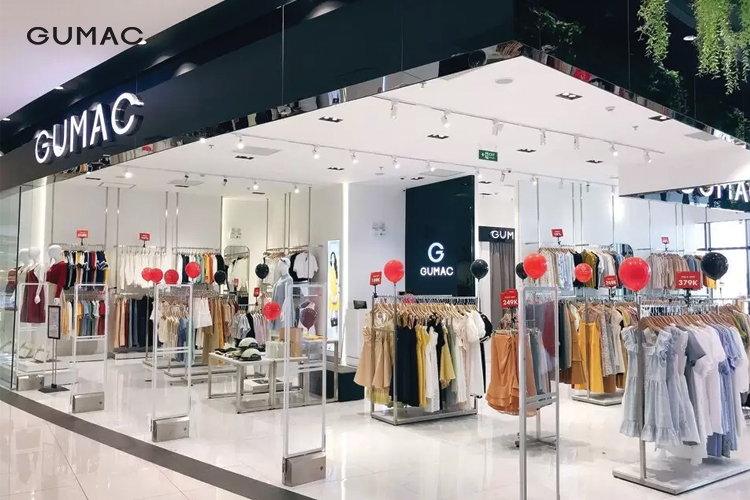 Cửa hàng thời trang công sở cao cấp 