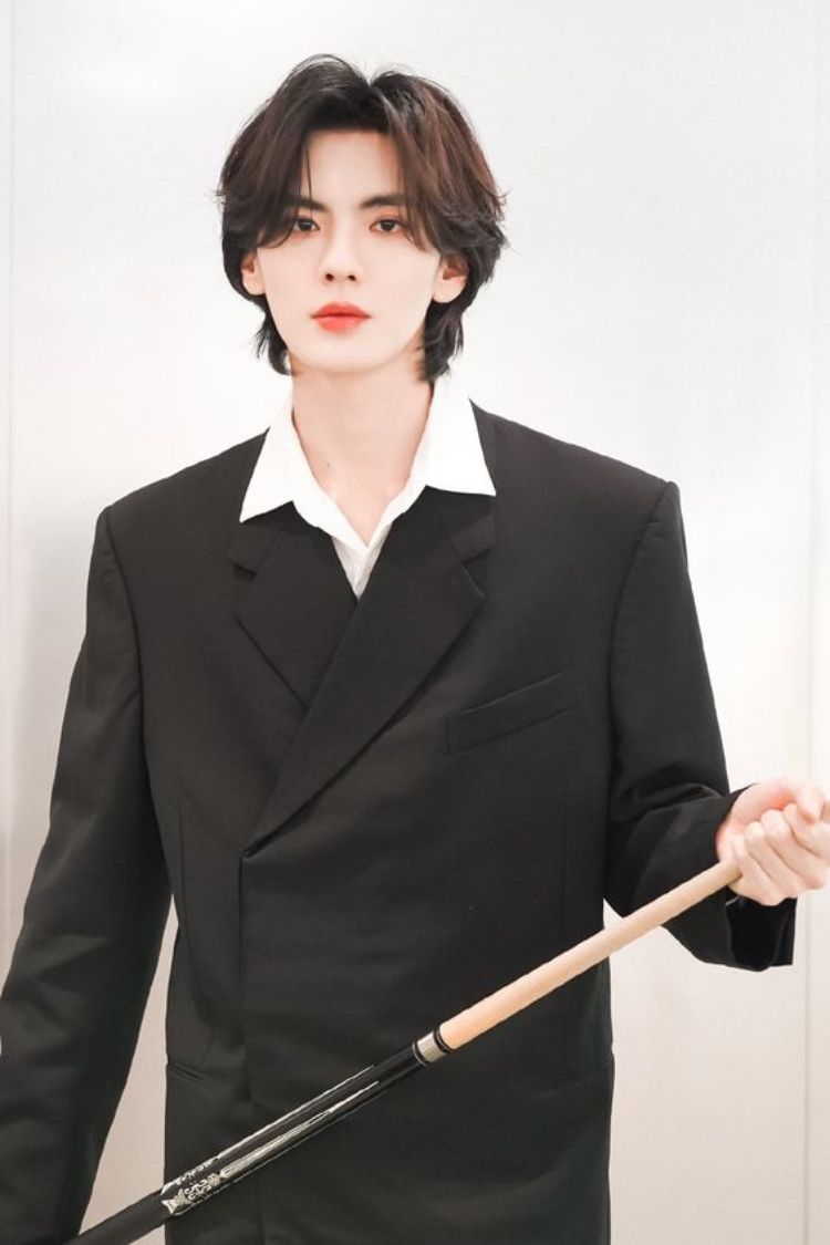 mullet middle part nam